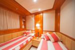yacht-charter-camera-servizi-vat-mare-vacanza-viaggio